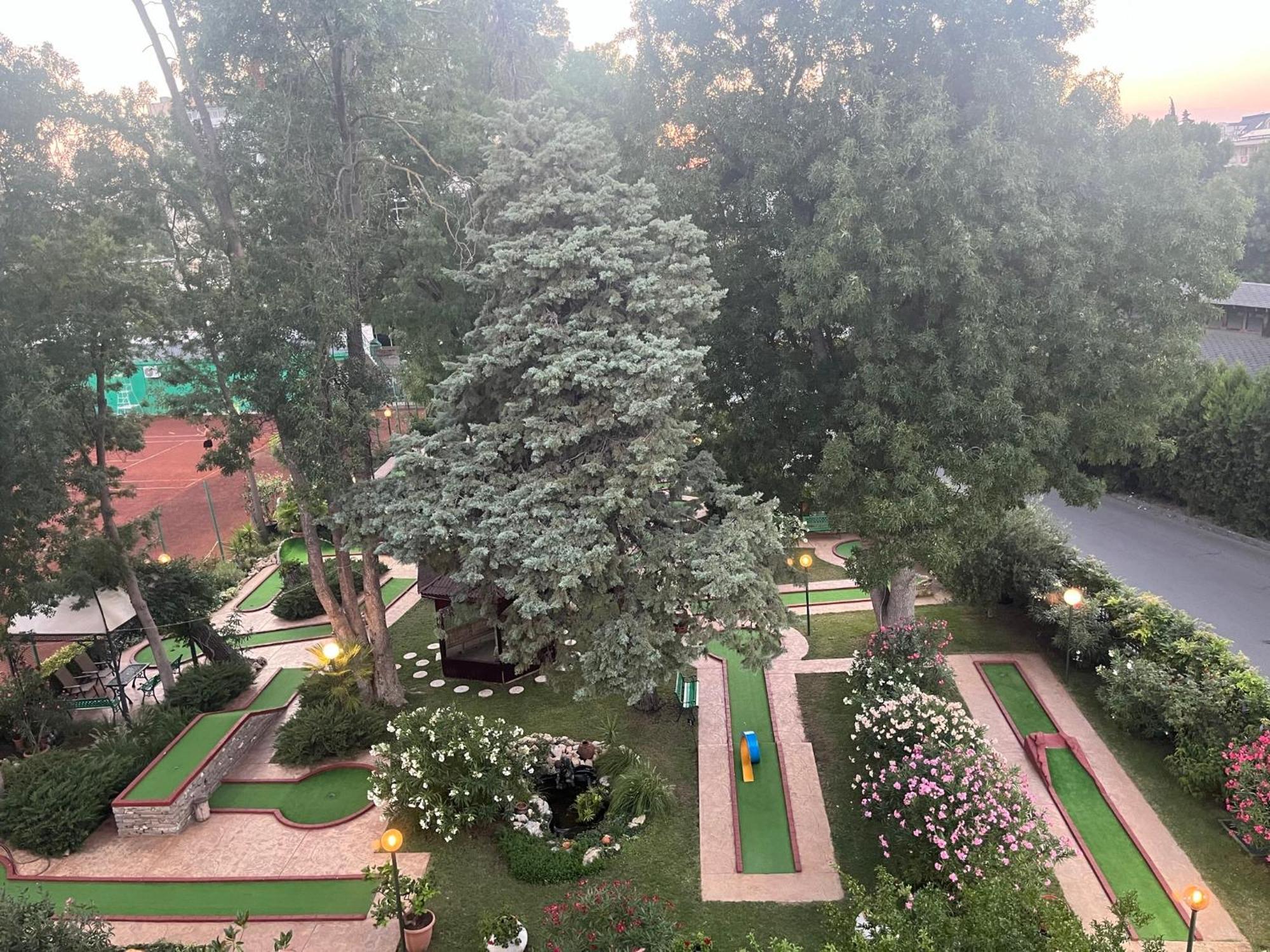 Ξενοδοχείο Oleander House And Tennis Club 3*