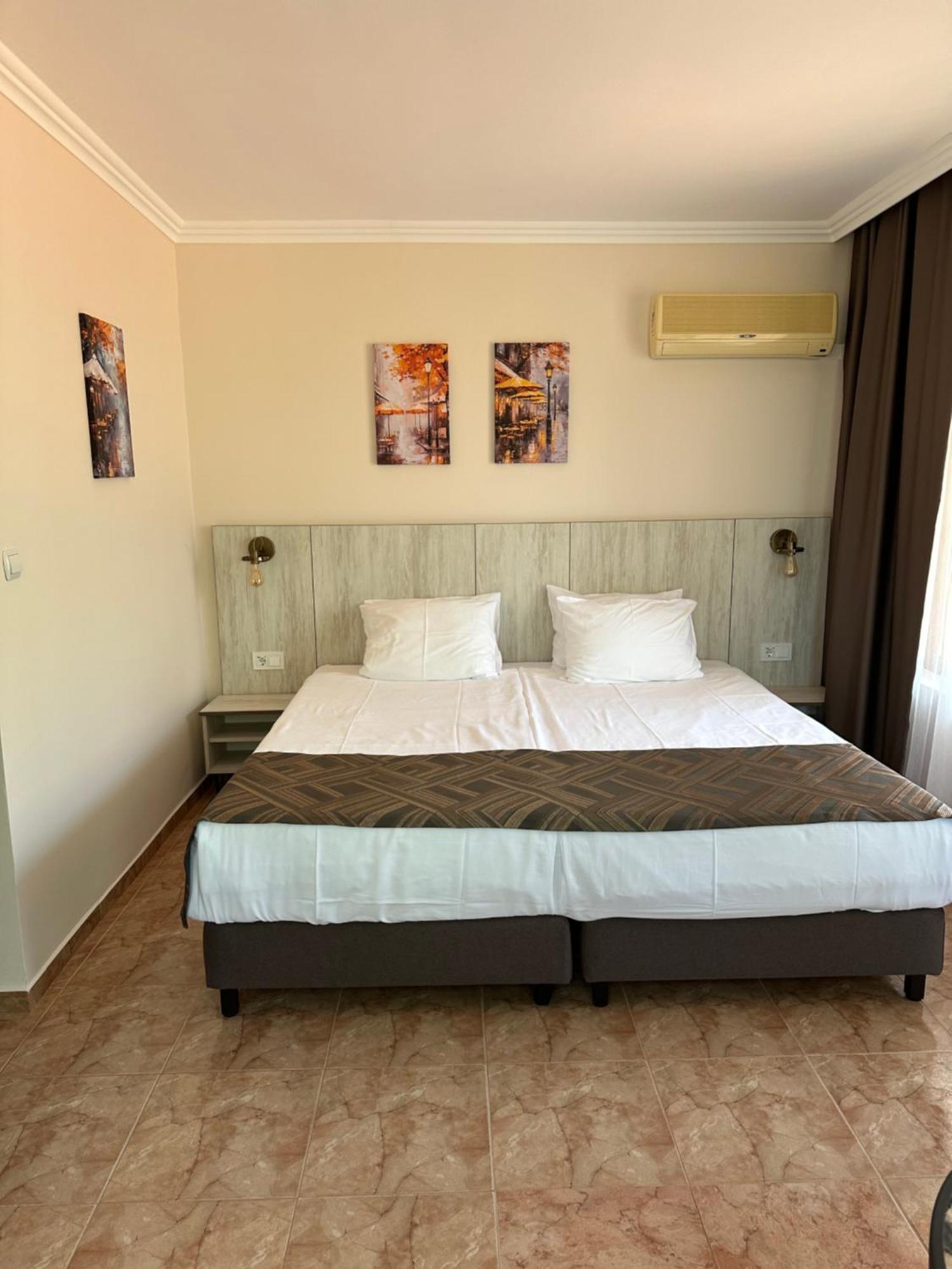 Oleander House And Tennis Club 3*