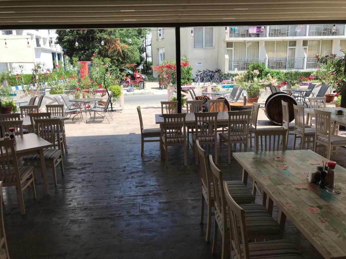 Oleander House And Tennis Club Ξενοδοχείο 3*