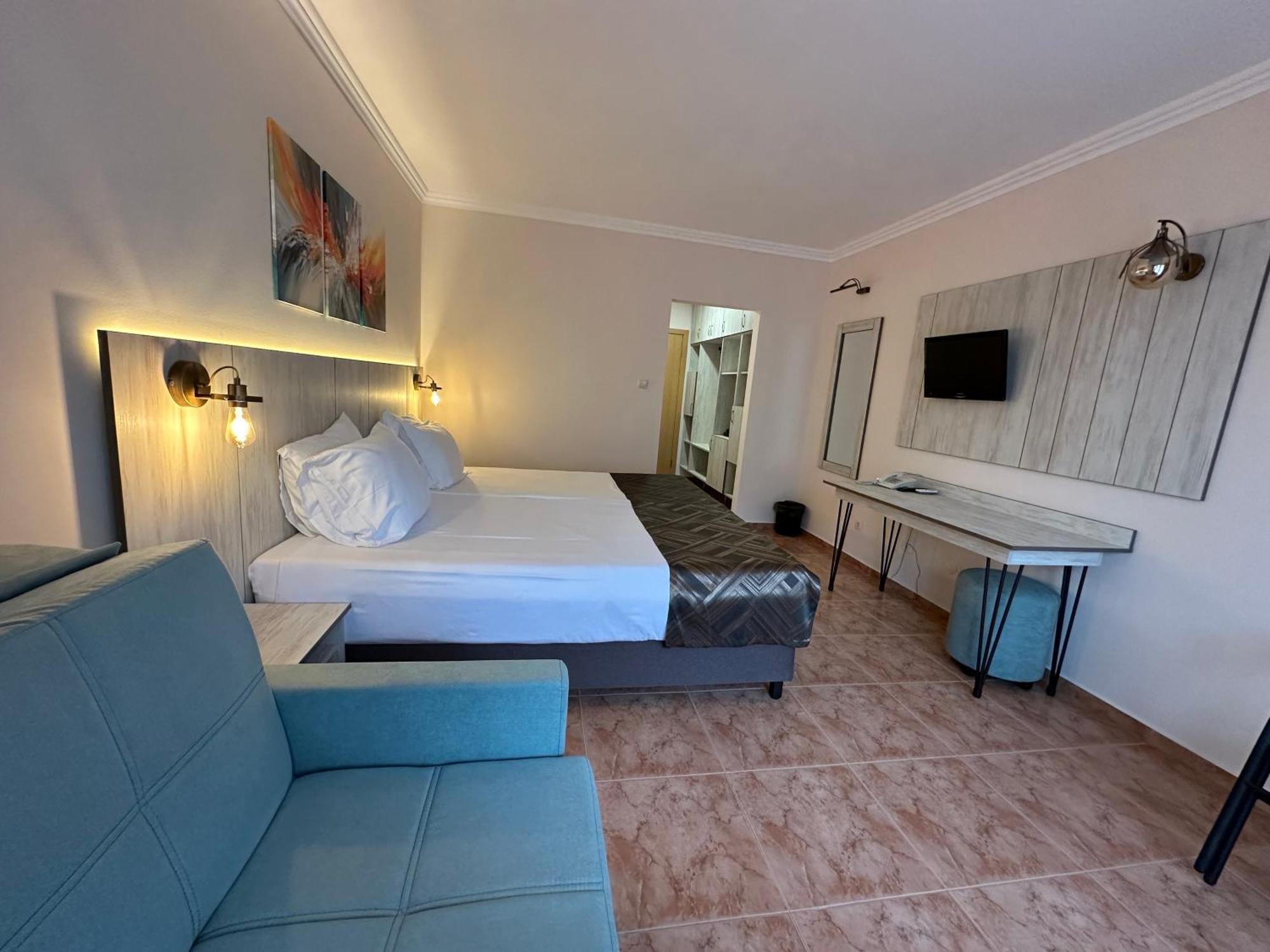 Hotel Oleander House And Tennis Club 3*