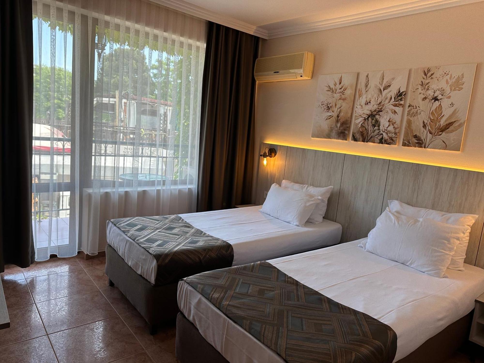 Hotel Oleander House And Tennis Club Sunny Beach