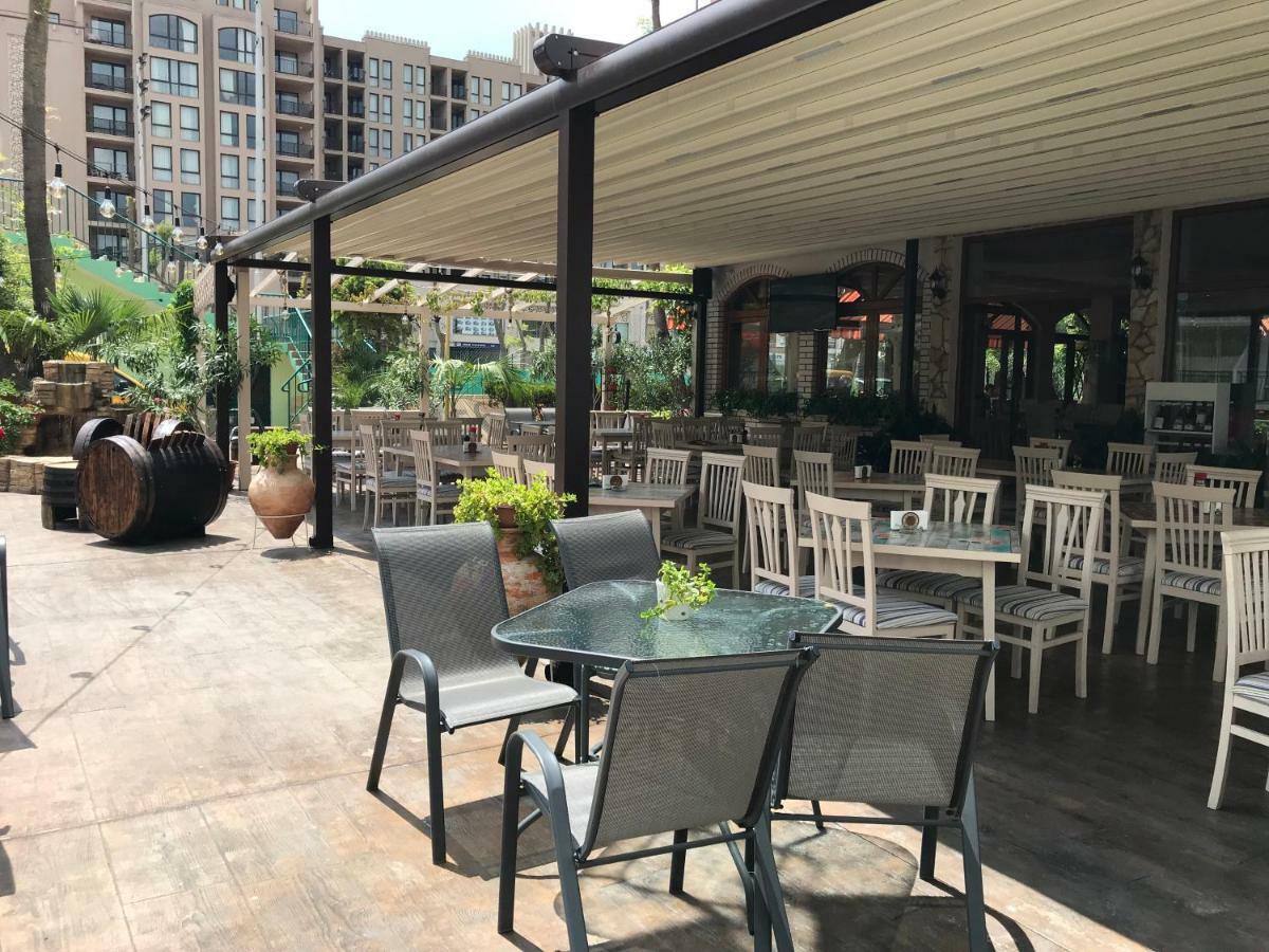 Hotel Oleander House And Tennis Club 3*